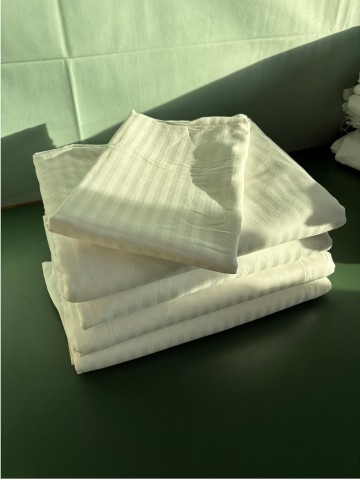 KOMPLET POŚCIELI 135-140 cm...